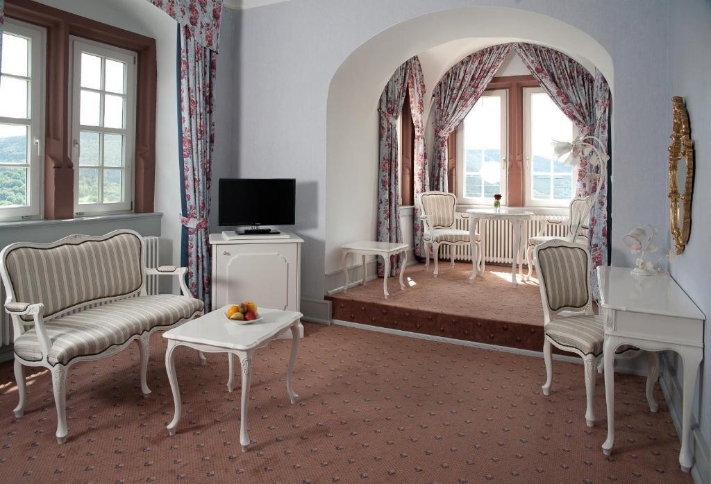 Schlosshotel Хиршхорн Стая снимка